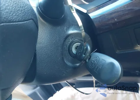 2014 Toyota Tundra Limited 5.7L V8 z USA, uszkodzony, nr VIN 5TFHW5F10EX401819